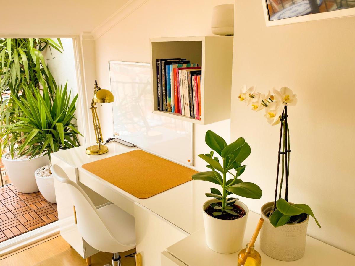 Ideally Located With Perfect Views Algés Exterior foto