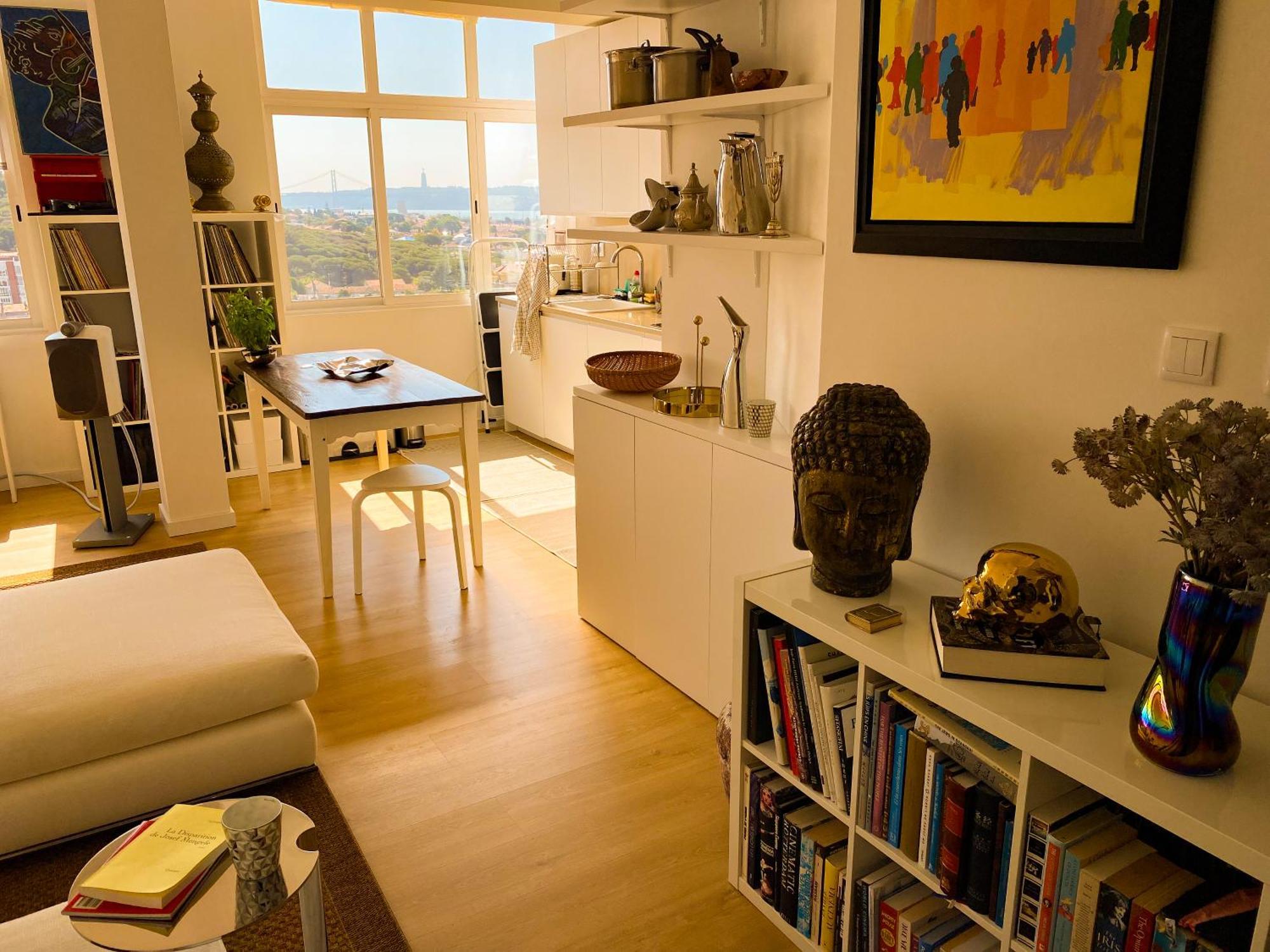 Ideally Located With Perfect Views Algés Exterior foto